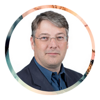 Peter Freeth - NLP; Neuro Linguistic Programming Trainer Olivia- Mak Hypnotherapist